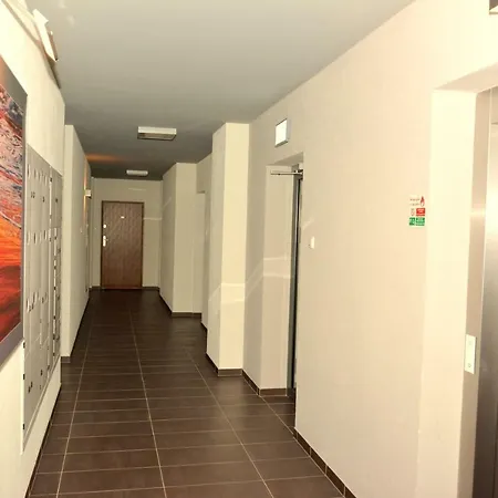 Solna 106 Apartament